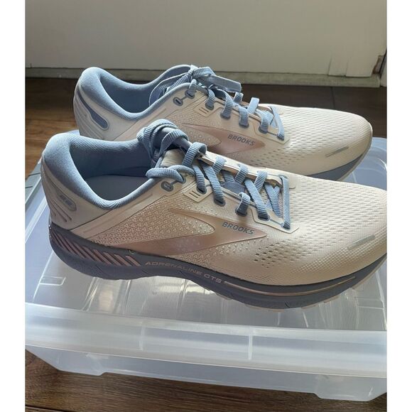 Brooks Women's Adrenaline GTS 22 9 - Picture 4 of 9